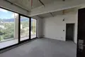 Propiedad comercial 123 m² en Becici, Montenegro