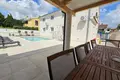 Villa de 4 dormitorios 260 m² Pola, Croacia