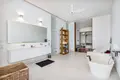 Квартира 4 спальни 735 м² Са Кху, Таиланд