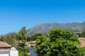 5 bedroom house 355 m² Dos Hermanas, Spain