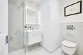 2 bedroom apartment 74 m² in London, United Kingdom