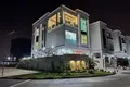 5-Schlafzimmer-Villa 325 m² Emirates City, Vereinigte Arabische Emirate