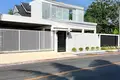 4-Schlafzimmer-Villa 368 m² Si Sunthon, Thailand