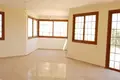 Villa de 4 dormitorios 365 m² Vasilia, Chipre del Norte