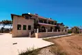 Villa de 6 chambres 470 m² Pervolia, Chypre
