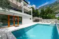 Haus 437 zimmer 261 m² Rijeka Rezevici, Montenegro
