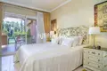 Mieszkanie 2 pokoi 172 m² Marbella, Hiszpania