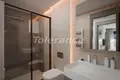 2 bedroom apartment 80 m² Muratpasa, Turkey