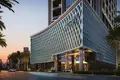 Complexe résidentiel Burj Binghatti Jacob Residences — luxury high-rise residence with a swimming pool and a spa center near a yacht club in Business Bay, Dubai