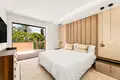 Townhouse 4 bedrooms 255 m² Estepona, Spain