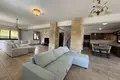 4 bedroom apartment 290 m² in Parekklisia, Cyprus