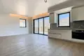 Квартира 2 комнаты 102 м² Тиват, Черногория