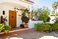 Haus 3 Schlafzimmer 202 m² Dos Hermanas, Spanien