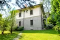 5 bedroom villa 600 m² Monza, Italy