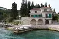 4 bedroom house 350 m² Lustica, Montenegro