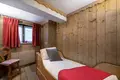 Chalet 5 chambres  en Courchevel, France