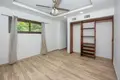 6 bedroom house 385 m² Coxen Hole, Honduras
