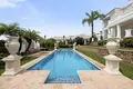 5 bedroom house 562 m² Marbella, Spain