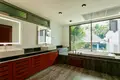 Villa de 4 dormitorios 750 m² Si Sunthon, Tailandia