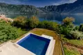 2 bedroom apartment 70 m² Prcanj, Montenegro