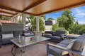 Haus 4 Schlafzimmer 250 m² Dos Hermanas, Spanien