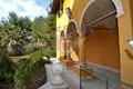 Villa de 6 habitaciones 850 000 m² Brecciarolo, Italia