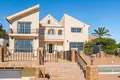 Haus 4 Schlafzimmer 356 m² Dos Hermanas, Spanien