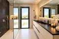 4 bedroom house 311 m² Dos Hermanas, Spain