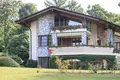 6-Schlafzimmer-Villa 500 m² Casciago, Italien