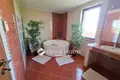 House 2 bathrooms 200 m² in Great Plain and North, All countries
