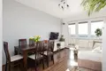 Mieszkanie 3 pokoi 67 m² Warszawa, Polska