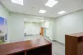 Oficina 3 habitaciones 77 m² en Minsk, Belarús