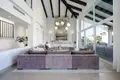 7 bedroom house 700 m² Benahavis, Spain