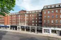 2 bedroom apartment 82 m² in London, United Kingdom