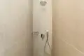 Apartamento vacacional de lujo en alquiler diario junto a la playa y con piscina en Radhima Vlora, Albania