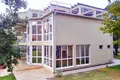 Villa de 4 dormitorios 325 m² Sutomore, Montenegro