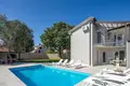 Villa de 4 dormitorios 165 m² Pola, Croacia