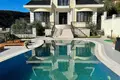 Casa 5 habitaciones 250 m² Stanisici, Montenegro