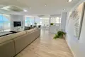 Квартира 3 спальни 202 м² Фуэнхирола, Испания