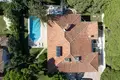 8 bedroom House 710 m² Artola, Spain