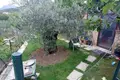 Atterrir  Stari Bar, Monténégro