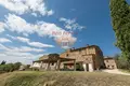 Commercial property 3 969 m² in San Gimignano, Italy