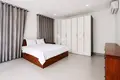 Kondominium 3 zimmer 210 m² in Sangkat Tuol Tumpung Ti Muoy, Kambodscha