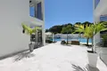 Кондо 2 спальни 123 м² West Bay, Гондурас