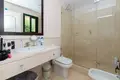 Mieszkanie 3 pokoi 210 m² Benahavis, Hiszpania