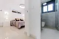 Dom 5 pokojów 135 m² San Miguel de Salinas, Hiszpania