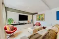 Mieszkanie 3 pokoi 295 m² Laranjal Paulista, Brazylia