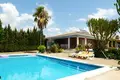 4 bedroom house 614 m² Dos Hermanas, Spain