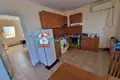 Квартира 3 комнаты 115 м² Несебр, Болгария