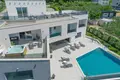 Casa 5 habitaciones 350 m² Grad Split, Croacia